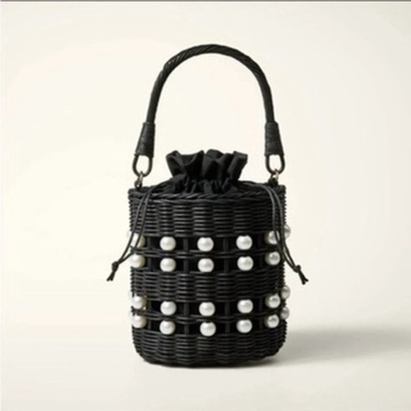Kate Spade New York Handbags - Kate Spade Bucket Bag Womens Small Black Pearl Wicker Handbag NWT